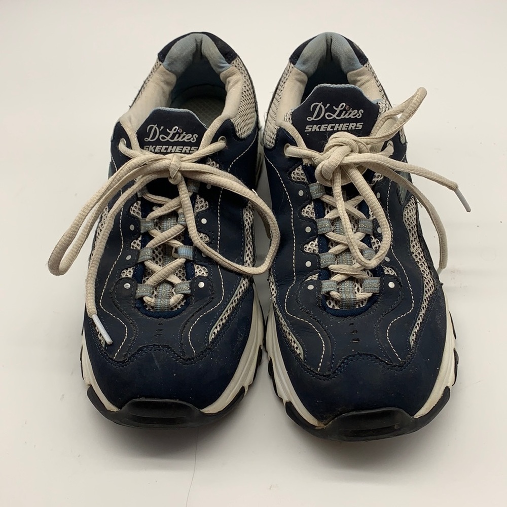 Skechers D'Lites Sneakers with Memory Foam Size 8